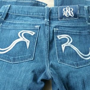 ROCK AND REPUBLIC JEANS